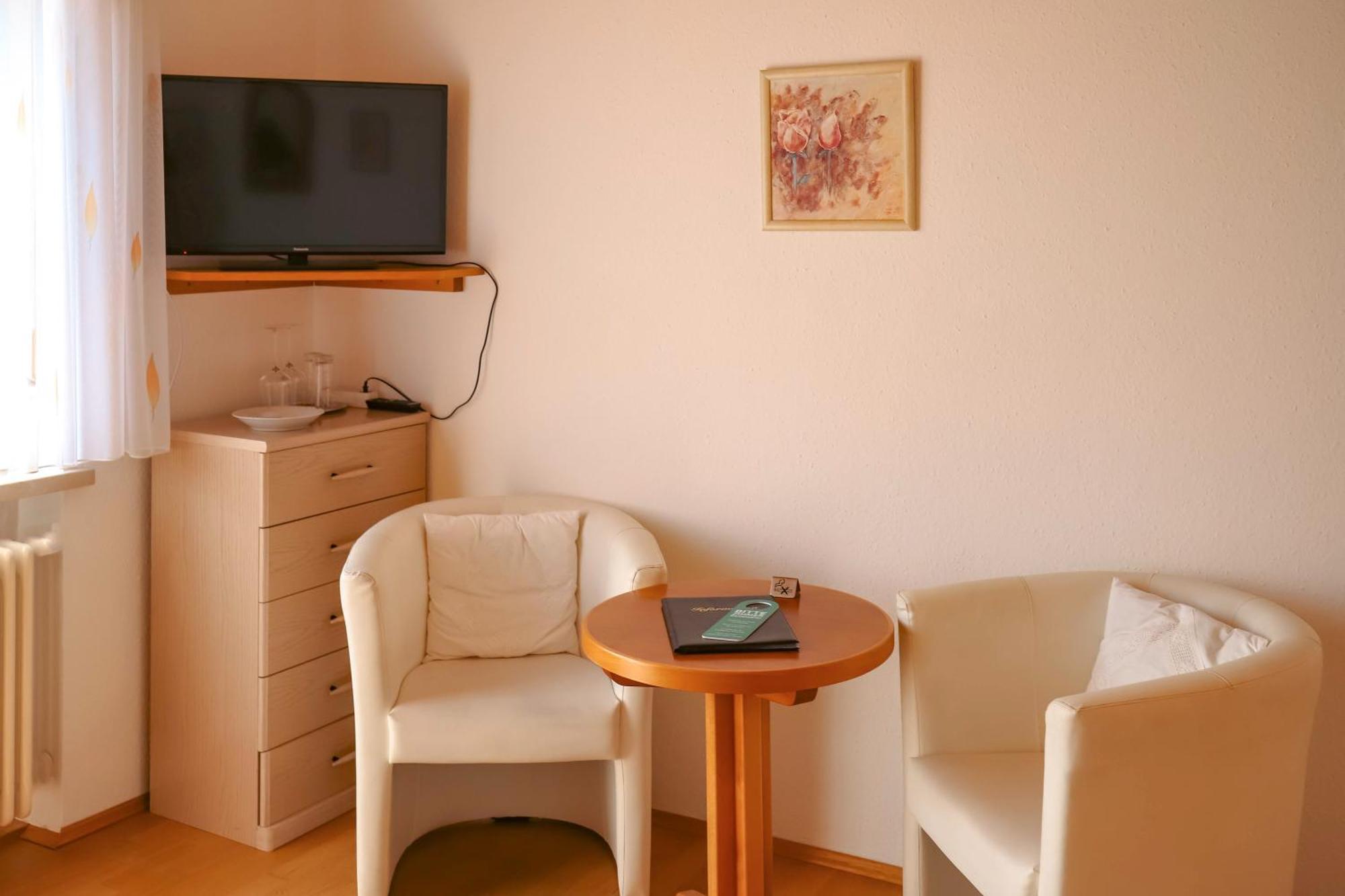 Hotel Garni Vitamari Wasserburg Exteriör bild