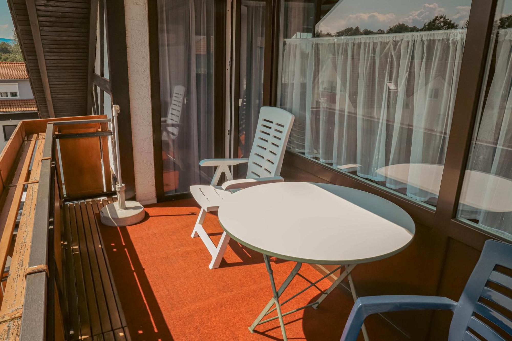 Hotel Garni Vitamari Wasserburg Exteriör bild